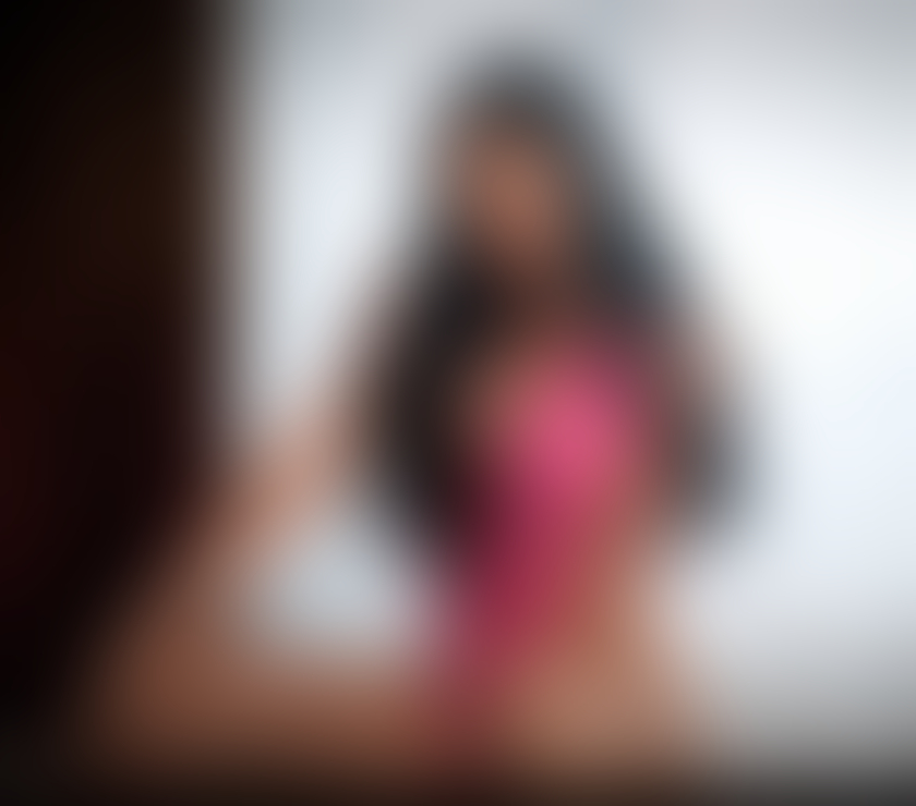 Escorts and Massages Manchester City Centre Manchester - Photos for 💯 REAL!! Gfe . Owo. 🫦🥂Party girl🫦
